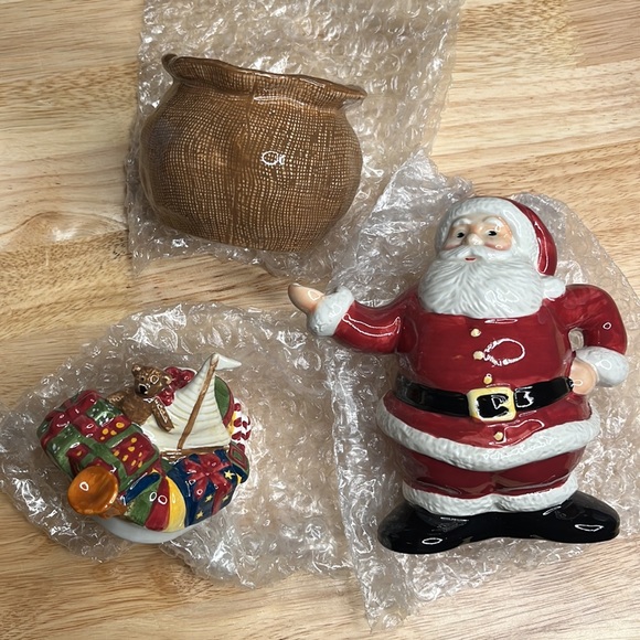 Vintage Sakura David Carter Brown Santa & Toys HP Sugar & Creamer - Picture 4 of 16